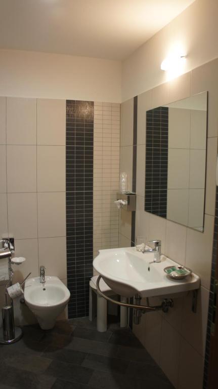 Hotel Le Sorgenti Пополи Екстериор снимка